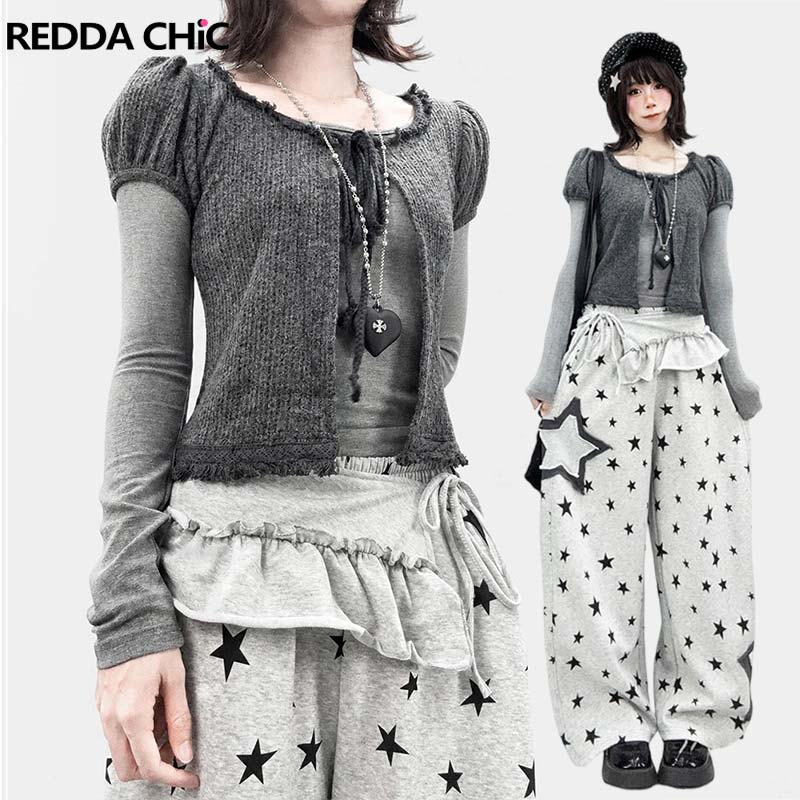 T-Shirts - REDDACHiC パフスリーブカーディガンとトップスの2点セット。韓国風、グレー、レイヤードスタイル、スリムフィットTシャツ、カーディガン、グランジスタイル、秋のファッション。